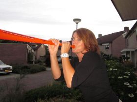 28.site.voetbal vuvuzela.jpg