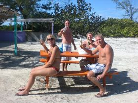 31.ba.cheers.jpg